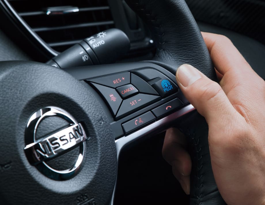 Nissan Adds Semi-Autonomous Driving System to Rogue Sport