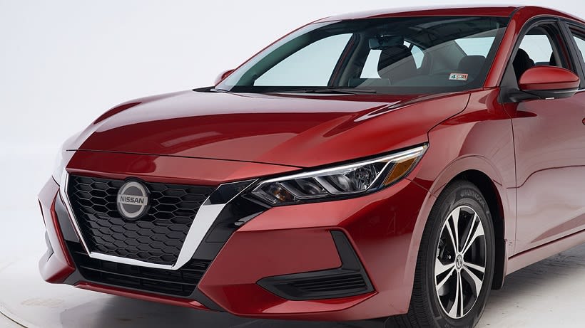 2021 Nissan Sentra Achieves IIHS Top Safety Pick Award