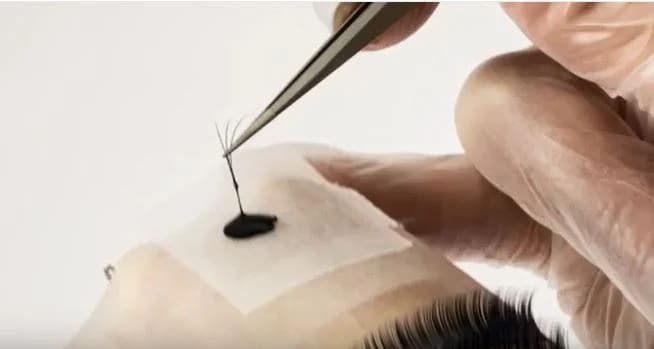 How-To Complete a Full Set of Lashes Faster: The NovaLash Glove Technique