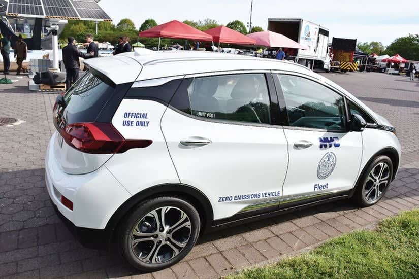 NYC Compares Maintenance Costs for EV and Gasoline Vehicles