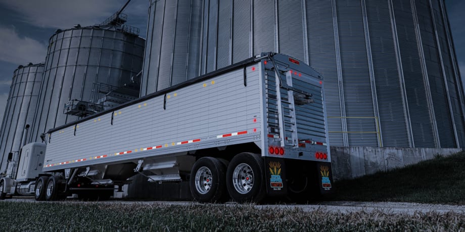 Optronics Develops LED Marker, Clearance Lights