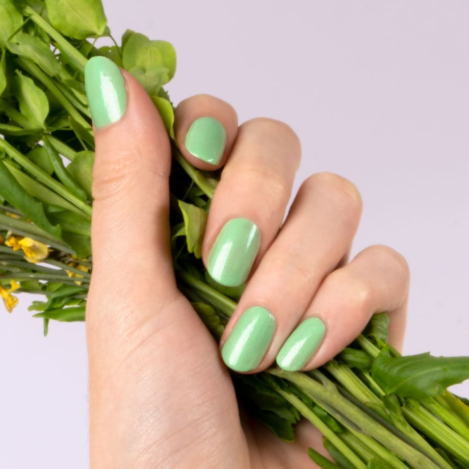ORLY Launches Superbloom Breathable Lacquers