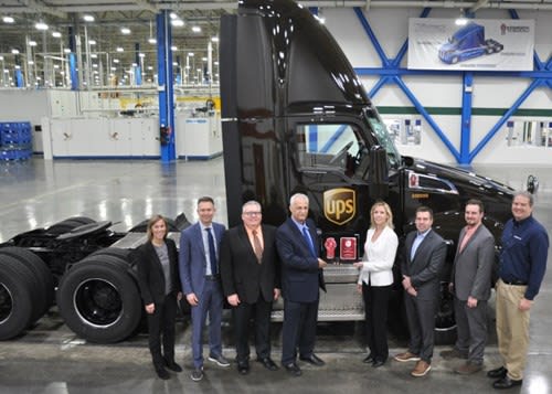 Paccar Produces 200,000th MX Engine at Mississippi Plant
