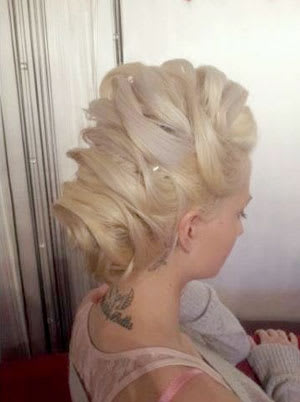 Rose-Inspired Updo from MODERN's Facebook: The How To