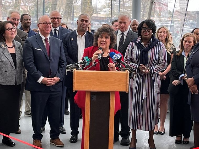 PATCO Reopens Frankline Square Subway Station