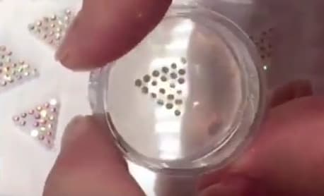 How To Use Pavé Crystal Stamping Templates