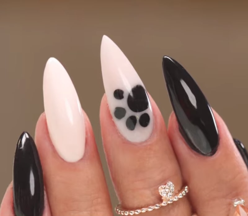 Paw Print Nail Art Tutorial