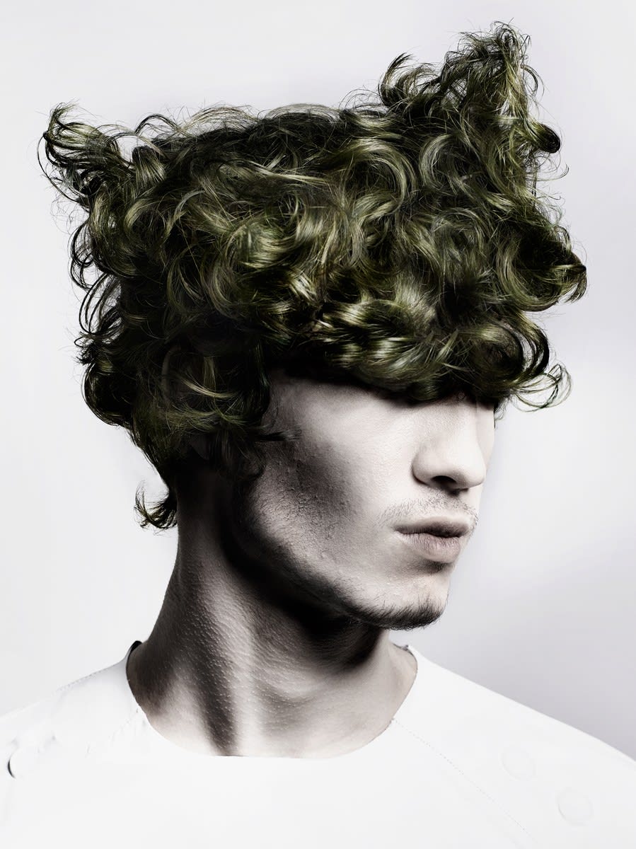 Men's Look from Spain Shows Versatility of Texture