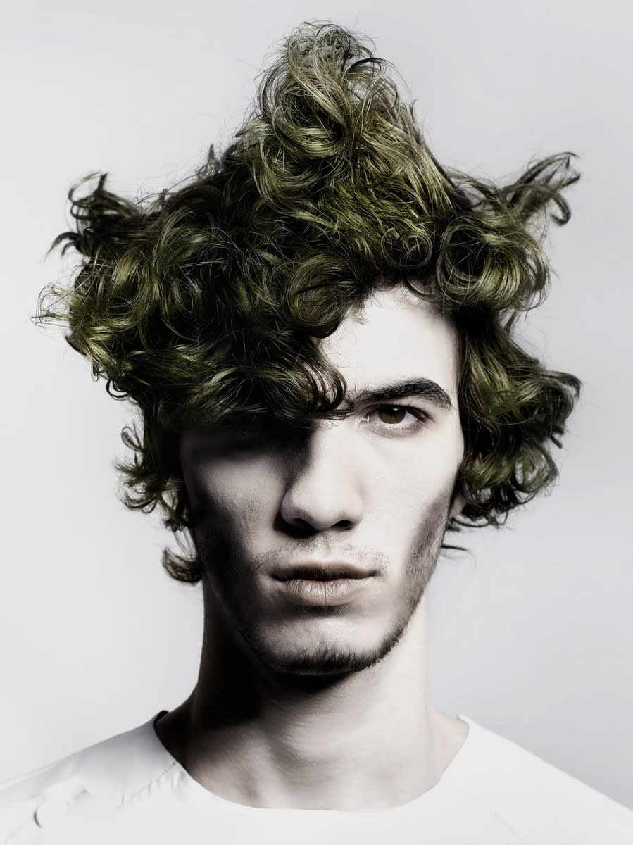 Men's Look from Spain Shows Versatility of Texture