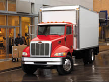 J.D.Power: Medium-duty Petes Rank at Top for Customer Satisfaction