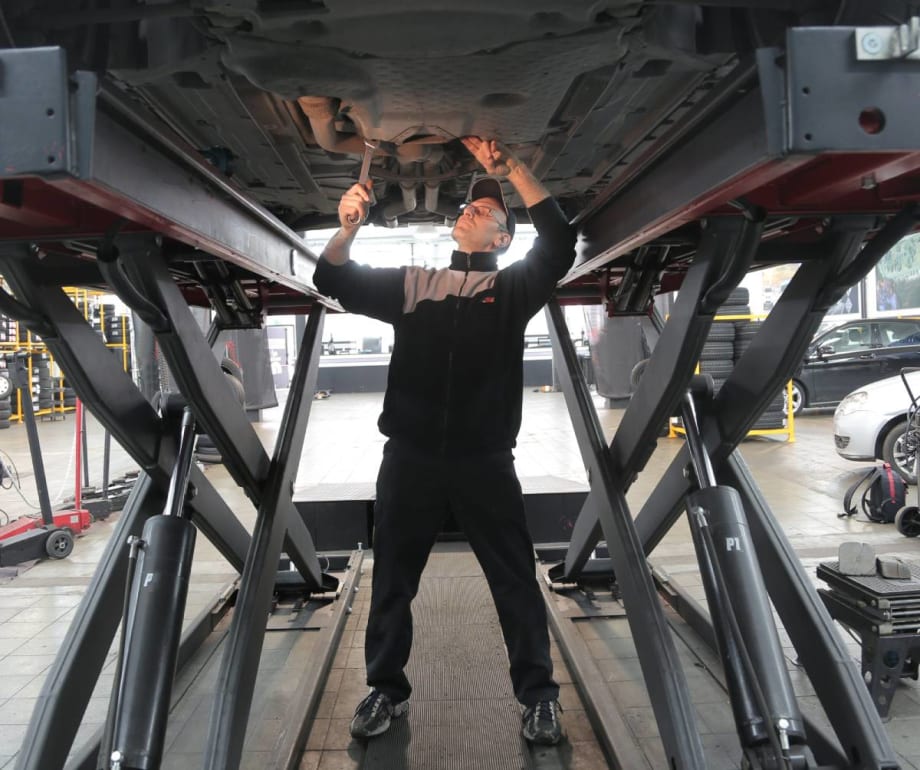 Five Reasons to Schedule Routine Inspections for Light and Medium-Duty Fleets