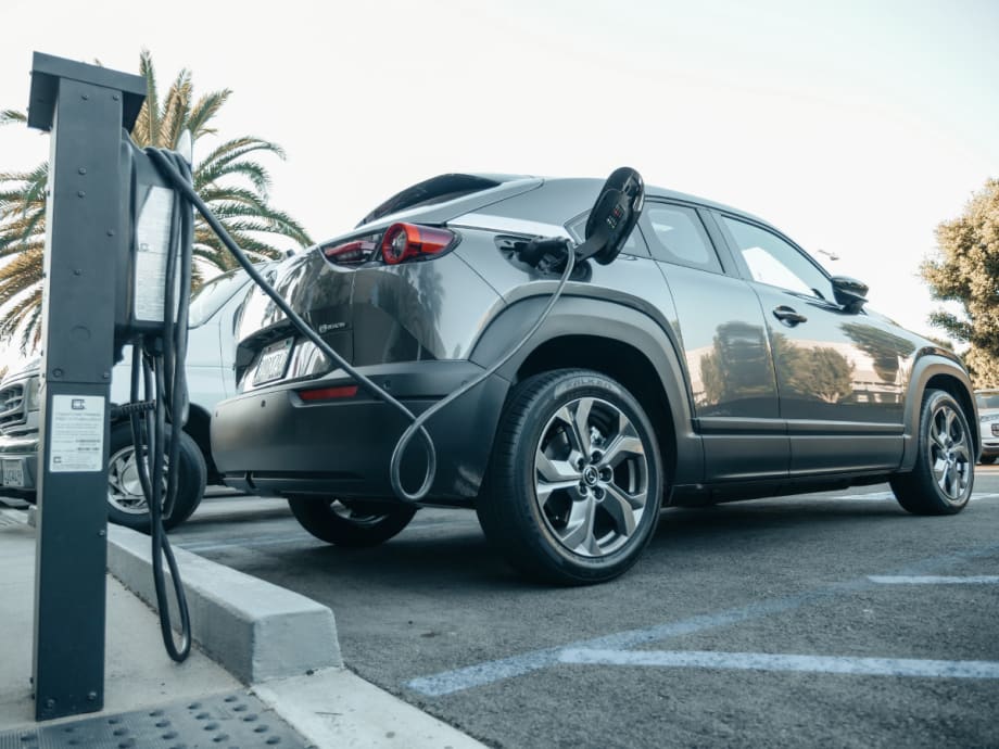Global Fleet Advisory Board Examines EVs & Pricing