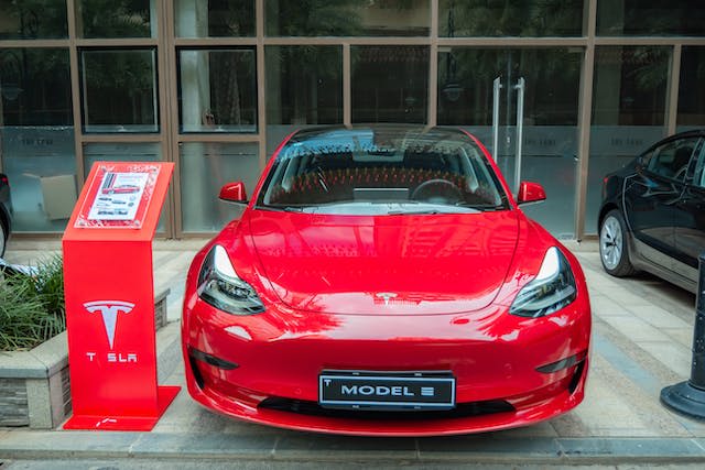 Tesla Wins License Plate Delivery Dispute
