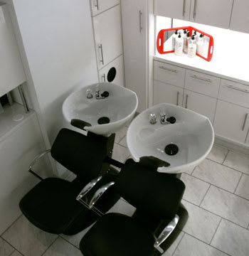 Salon of Distinction: Phillipostyle Hair Studio