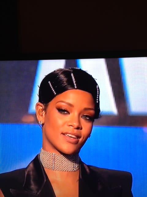 Ted Gibson Comments on Rihanna's AMA "DO"