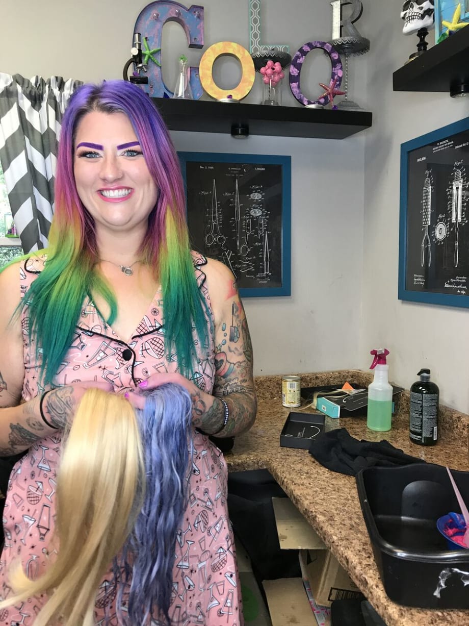 Win Custom Colored Extensions by Top Stylists!