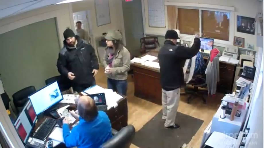 Video of Dealership Personnel Hassling Pizza Guy Goes Viral