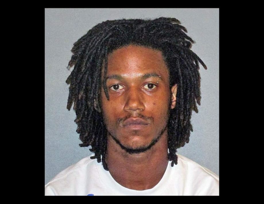 2 Baton Rouge Officers Shot, Suspect Dies in hospital