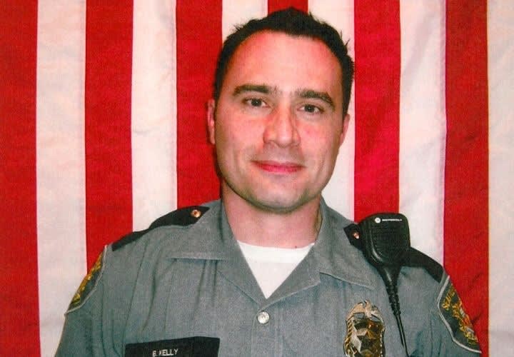 Seattle Police Officer Ben Kelly Named NLEOMF Officer of the Month