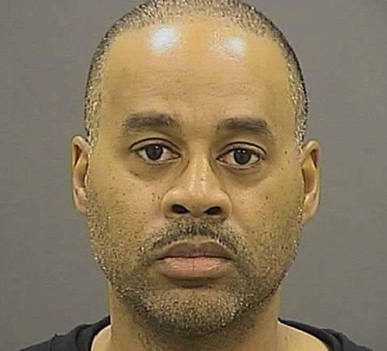 Baltimore Officer Facing Most Serious Charges in Freddie Gray Case Chooses Bench Trial