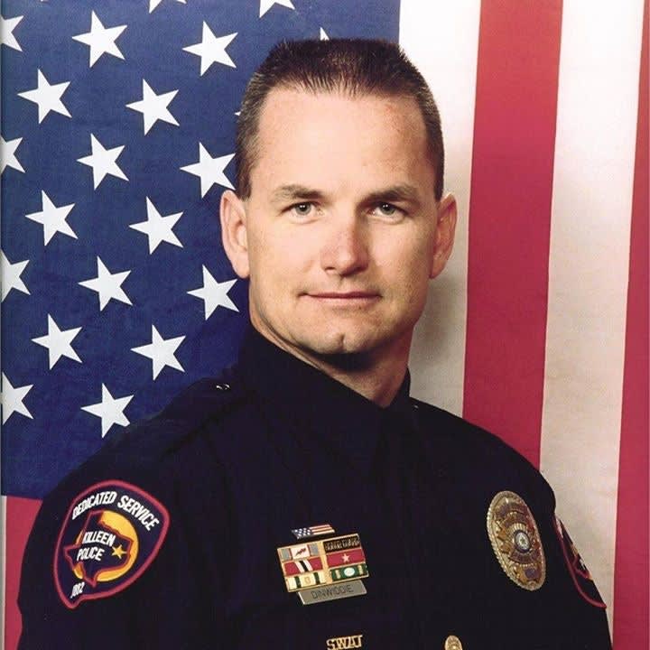 Texas Officer Dies From Friday Shooting