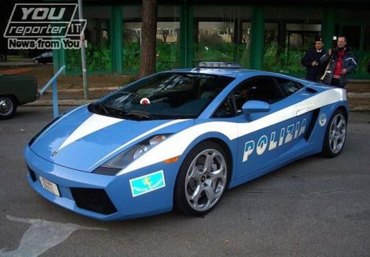 Italian Police's Prized Lamborghini Damaged in Crash