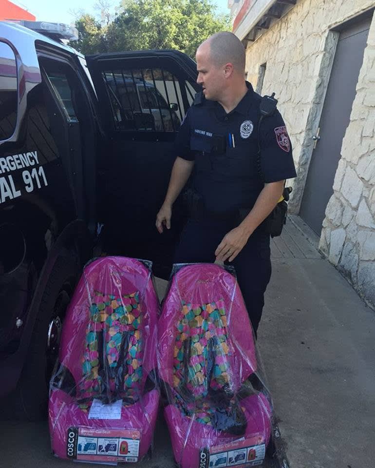 Texas Officers Give Family Car Seats Instead of Tickets