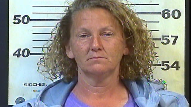 Woman Driving to Waffle House on Electric Shopping Cart Arrested by Police on TN Highway