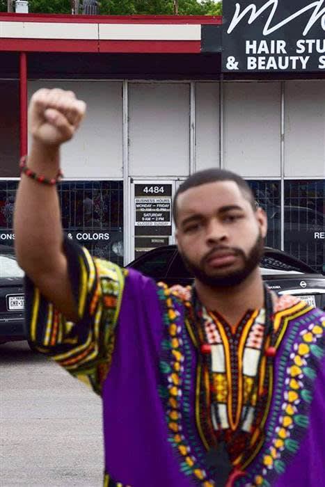 Dallas Sniper Identified as Local Army Veteran