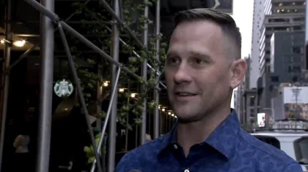 Video: Vacationing Texas Police Chief Helps NYPD Arrest Suspect