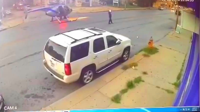 Video: Missouri Police Safely Land Helicopter in Intersection