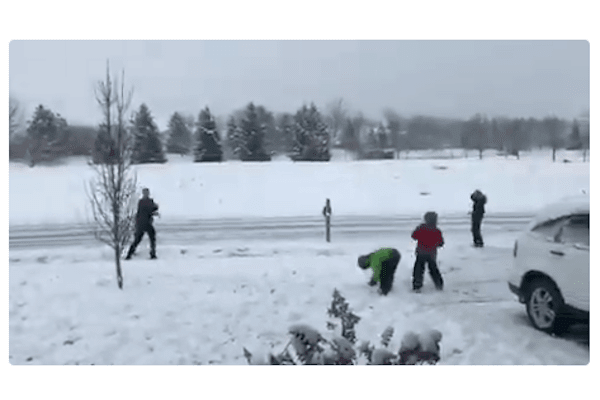 Video: Indiana Officer Engages Children in Snowball Fight