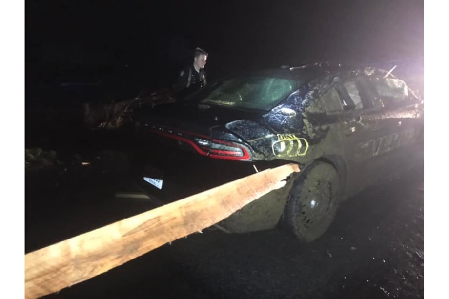KY Deputies Rode Out Tornado in Vehicles, Then Saved a Young Girl