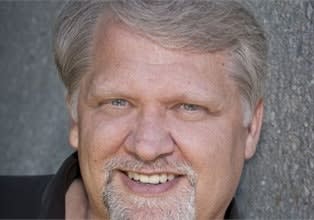 Is Your Boss a Weiner or a Winner?