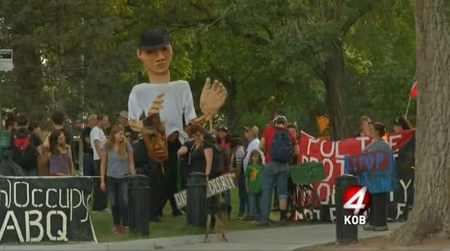 Video: Demonstrators Protest NRA Police Shooting Championship in Albuquerque