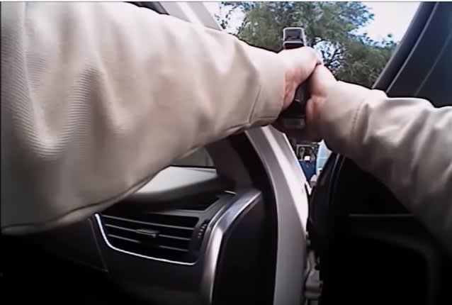 Video: AZ Officers Fatally Shoot Rifle-Wielding Man at Traffic Stop