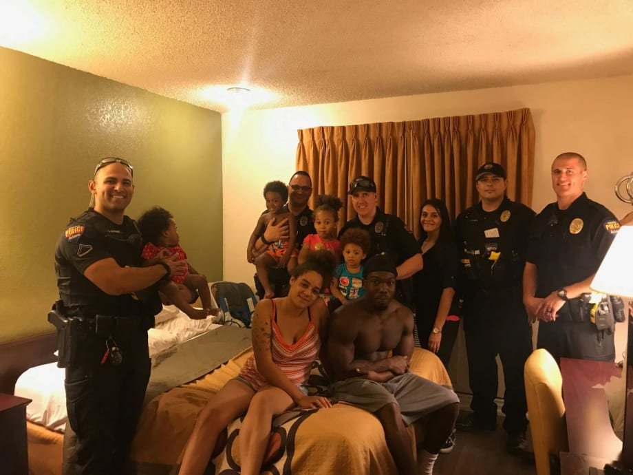 Arizona Officers Come to Aid of Hurricane Evacuees