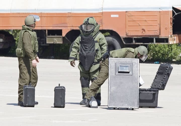 How to Become a Bomb Tech