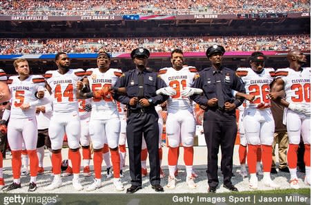 NFL Sunday: Cleveland Players Show Unity with Police, Bennett Brothers Show Contempt