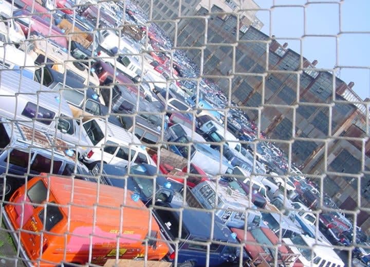 LAPD Chief Loosens Car Impound Rules for Illegals