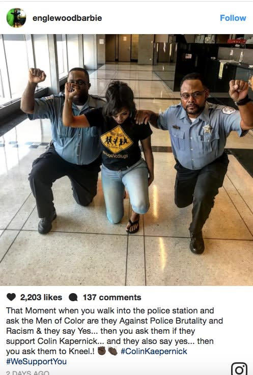 2 Chicago Officers Face Reprimand for Kneeling in Protest on Instagram