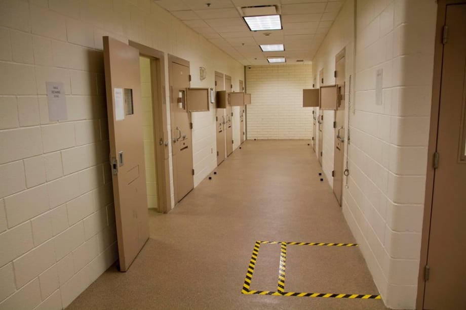 Arizona Departments Open Joint Jail