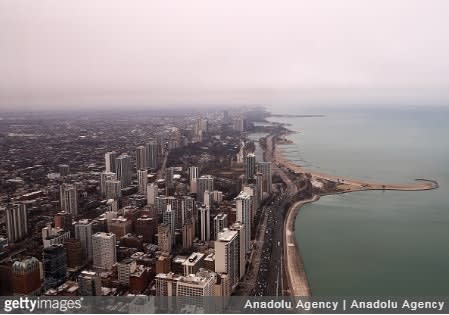 Chicago Police Shoot Armed Man During Foot Pursuit