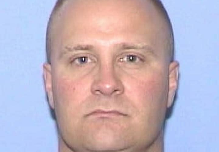 Wounded Chicago Tactical Officer Returns Home