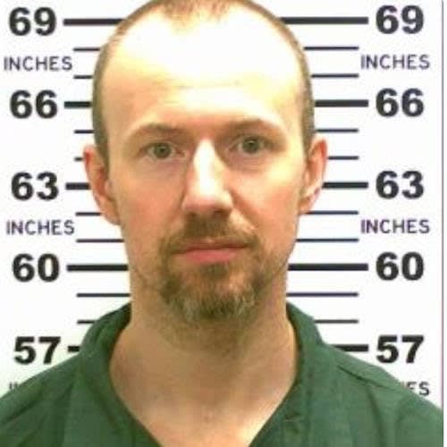Prison Worker May Have Aided New York Cop Killer's Escape, 2 Murderers Still at Large