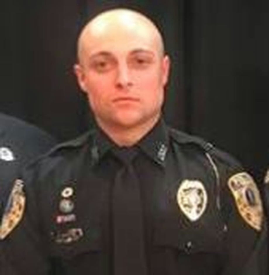 Kentucky Officer Shot by Homeowner, Mistaken for Suspicious Person