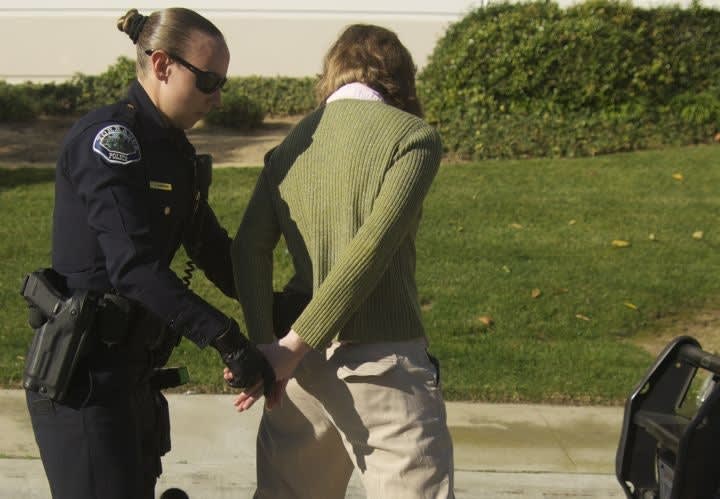 A Training Solution for Searching Female Suspects