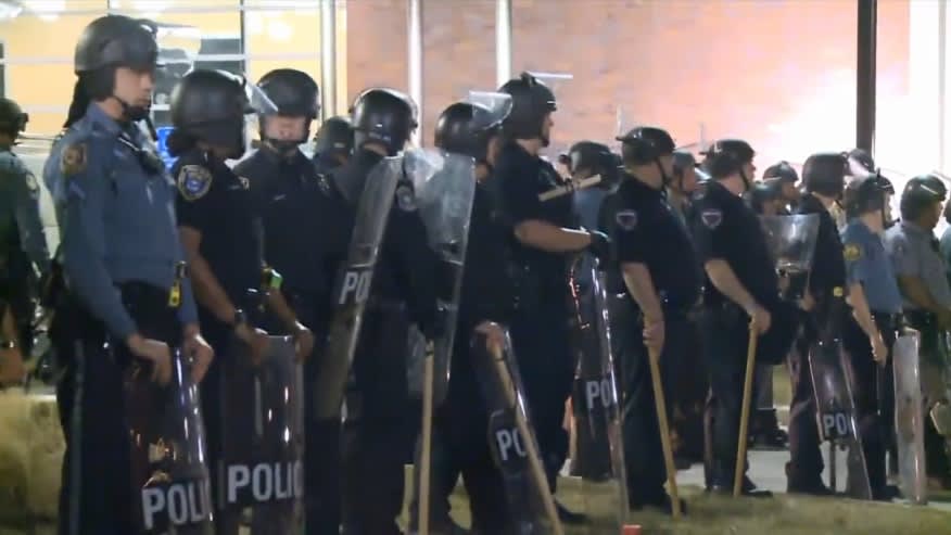 Video: 2 Officers Shot in Ferguson During Protest