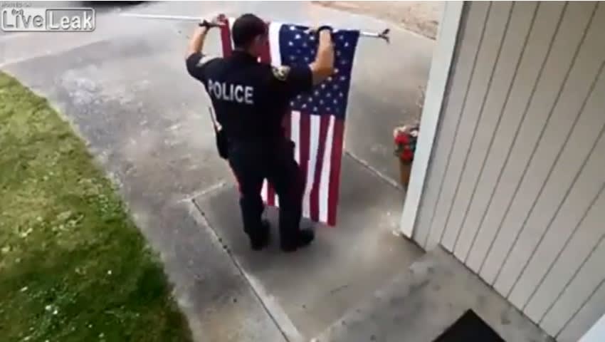 Video: Washington Officer Picks American Flag Up from the Ground