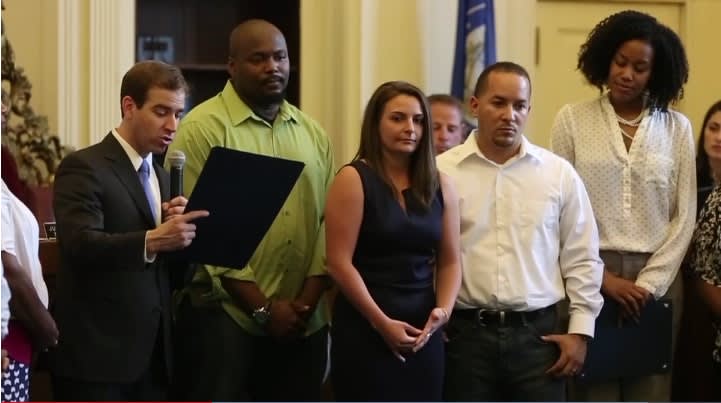 3 Honored for Assisting Connecticut Officer After Stabbing